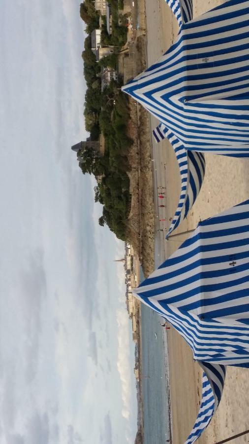 Le Clos De La Cote D'Emeraude แซงต์-เบนอลต์-เดส์-ออนส์ ภายนอก รูปภาพ